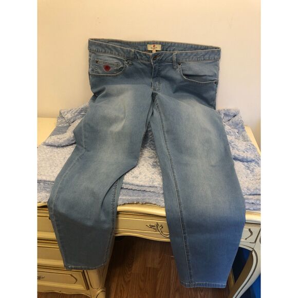 NYC Red MIdRise Stonewashed Womens Jeans - Size 18 - Picture 2 of 14